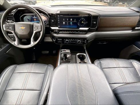Used 2023 Chevrolet Silverado 1500 High Country image 7