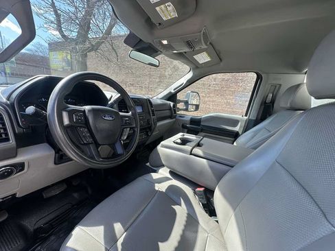 Used 2020 Ford F550 2WD Regular Cab Super Duty image 17