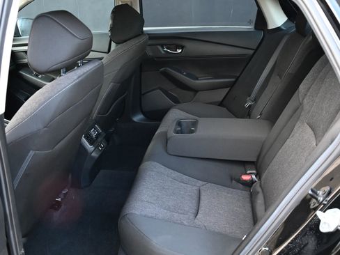 Used 2025 Honda Accord SE image 18