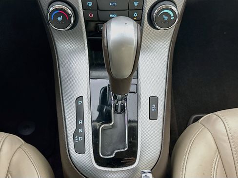 Used 2016 Chevrolet Cruze LTZ w/ Enhanced Safety Package FWD image 25