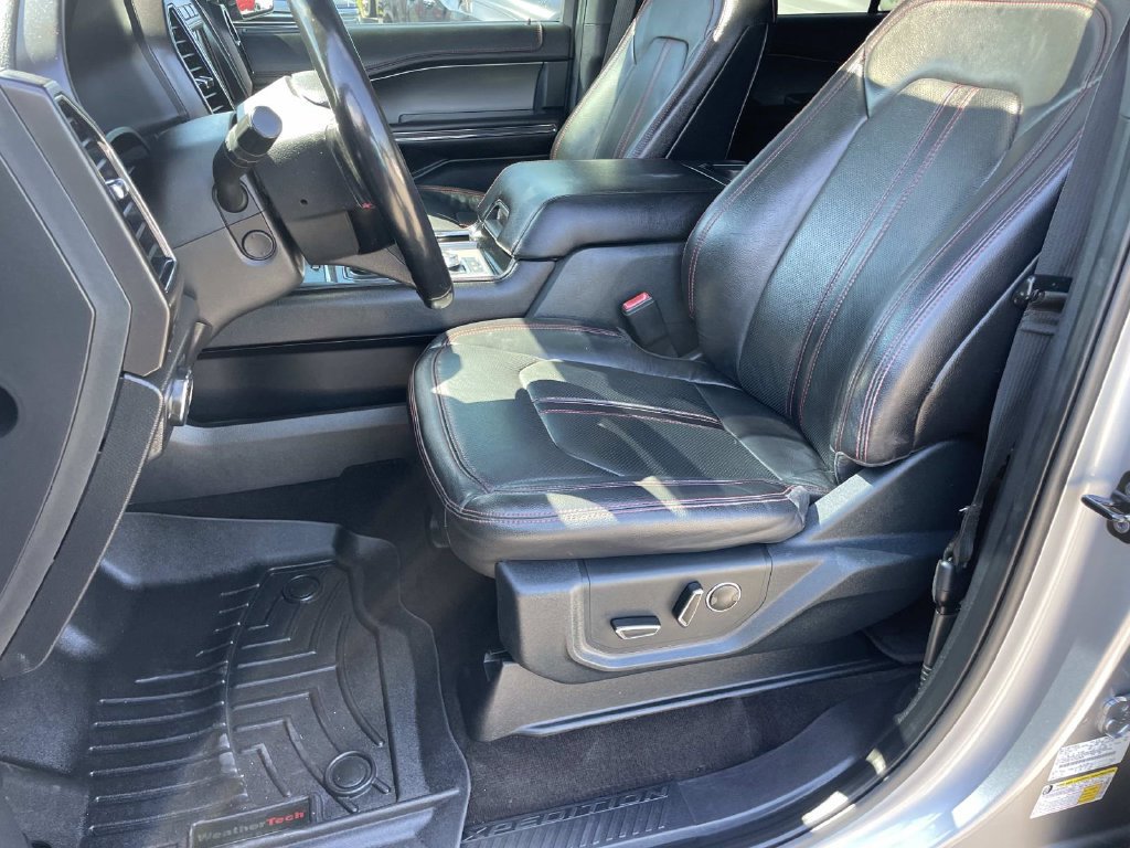Used 2020 Ford Expedition Limited w/ Equipment Group 303A AWD/4WD image 37
