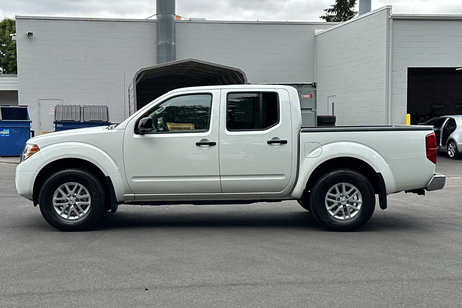Used 2020 Nissan Frontier SV AWD/4WD image 7