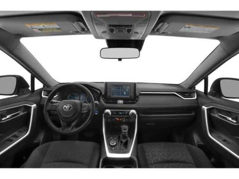 Used 2021 Toyota RAV4 XLE w/ Convenience Package AWD/4WD image 4