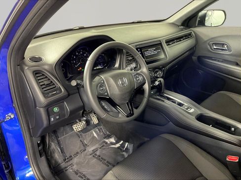 Used 2020 Honda HR-V Sport image 16