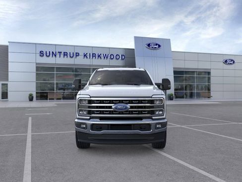 New 2026 Ford F350 XLT w/ XLT Premium Package AWD/4WD image 8