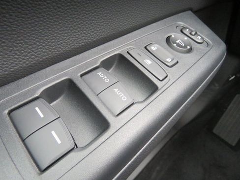 Used 2024 Honda CR-V EX image 20