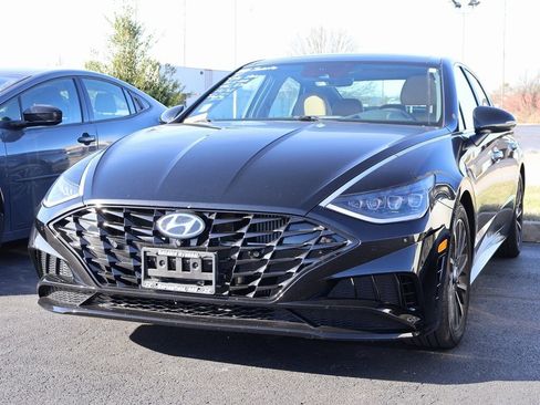 Used 2021 Hyundai Sonata Limited image 1