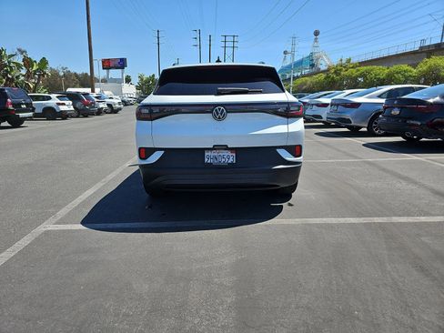 Used 2023 Volkswagen ID.4 S image 6