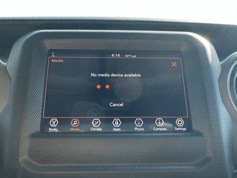 Used 2022 Jeep Gladiator Sport image 29