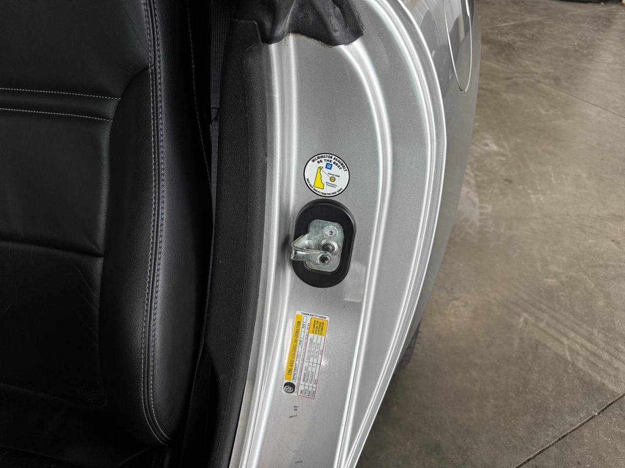 Used 2007 Saturn Sky w/ Premium Trim Pkg RWD image 11