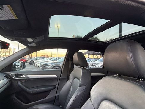 Used 2018 Audi Q3 2.0T Premium Plus w/ Premium Plus Package image 15