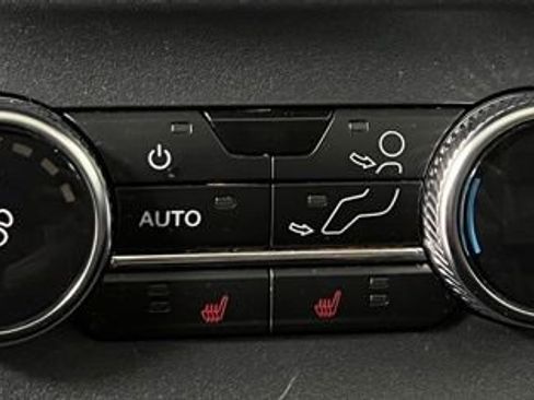 Used 2025 Ford Expedition Max Platinum image 50