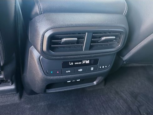 Used 2024 Honda Pilot EX-L image 22