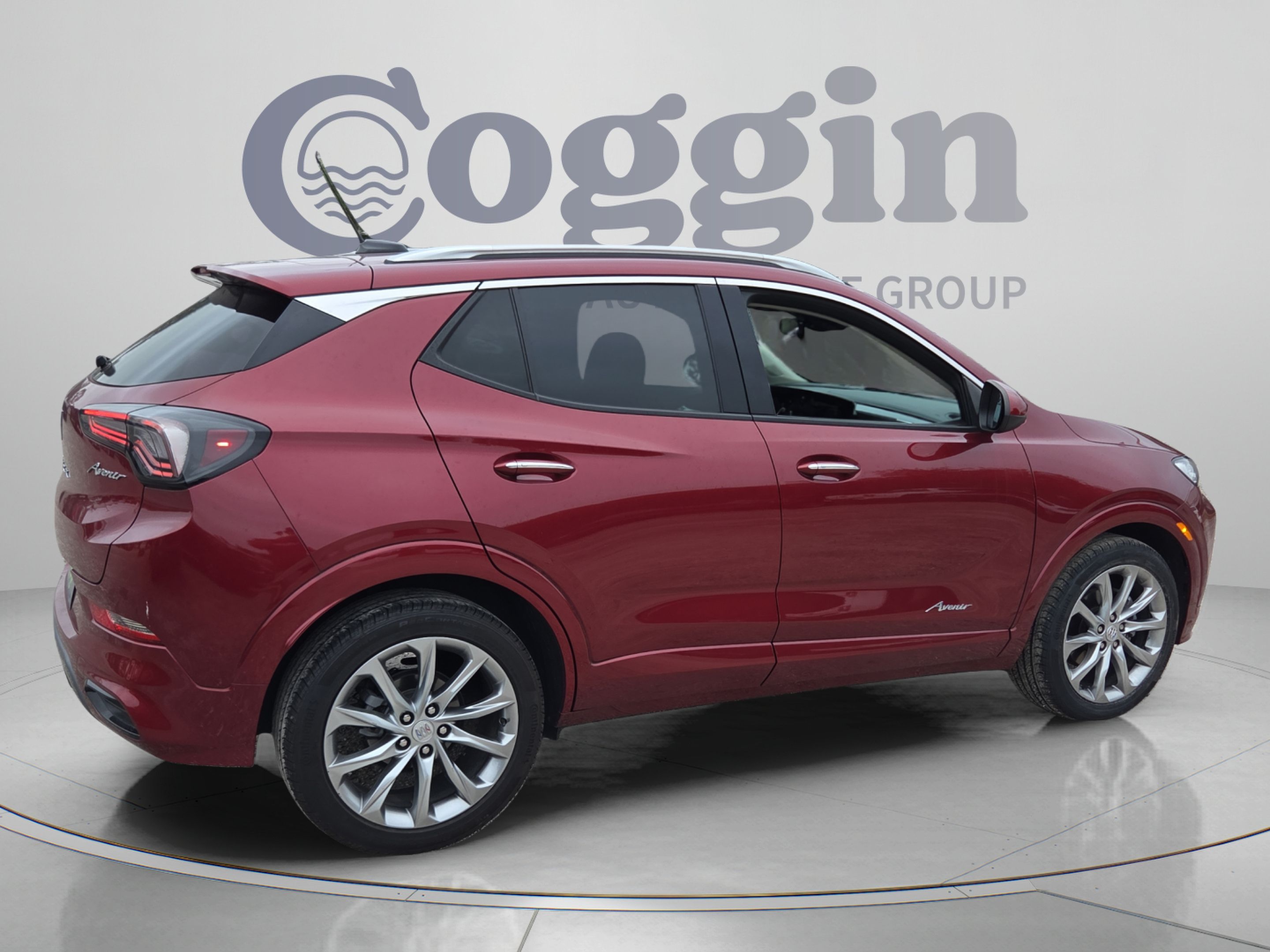 Certified 2024 Buick Encore GX Avenir FWD image 5