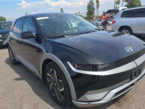 Used 2024 Hyundai Ioniq 5 Limited image 3