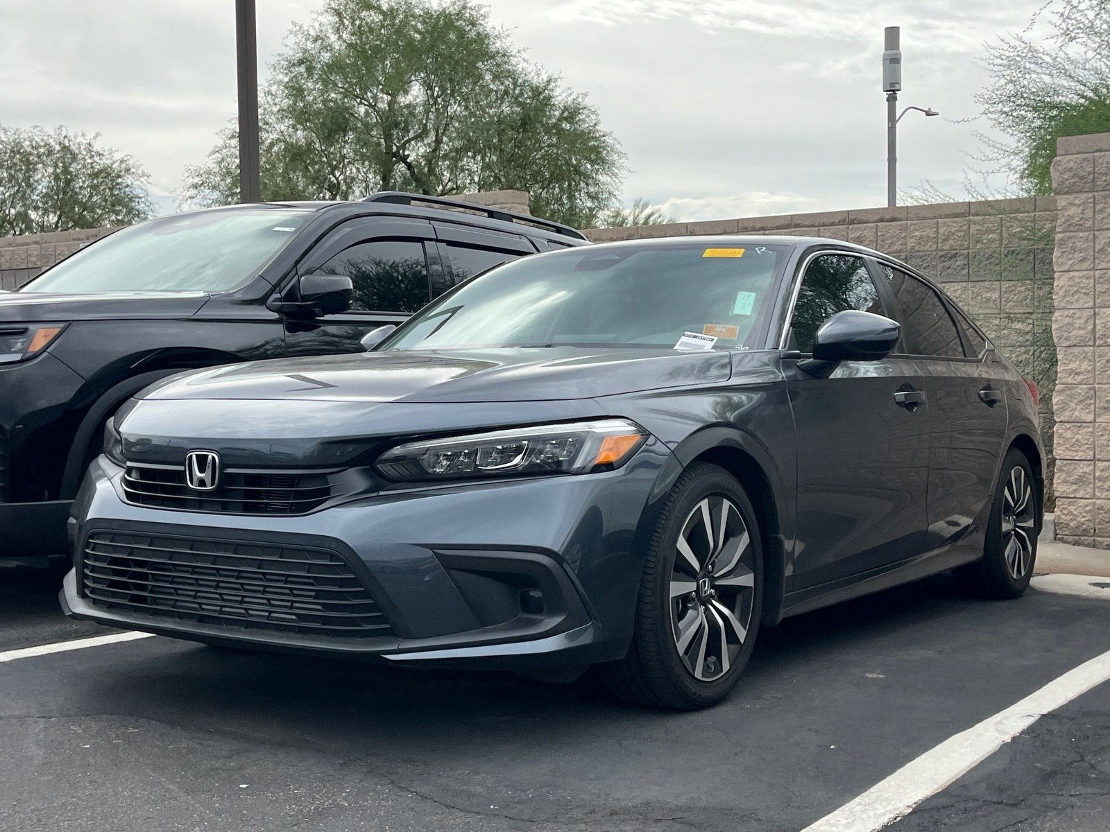 Used 2024 Honda Civic EX image 2