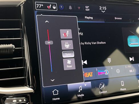 New 2026 Chrysler Voyager LX FWD image 30