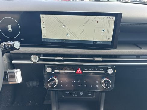 New 2026 Hyundai Tucson Limited image 21