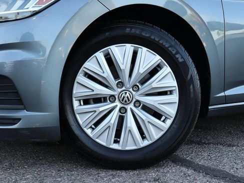 Used 2019 Volkswagen Jetta S FWD image 5