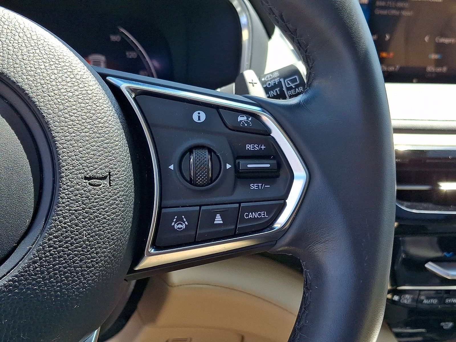 Certified 2024 Acura MDX w/ Technology Package AWD/4WD image 23