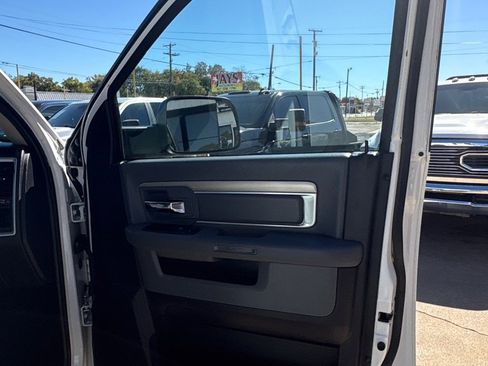 Used 2018 RAM 2500 SLT image 14