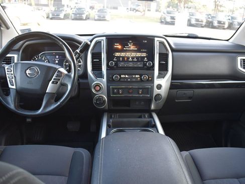 Used 2021 Nissan Titan SV w/ SV Convenience Package AWD/4WD image 30