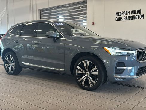 Used 2023 Volvo XC60 B5 Plus w/ Climate Package AWD/4WD image 3