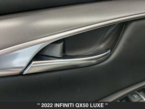 Used 2022 INFINITI QX50 Luxe w/ Appearance Package AWD/4WD image 11