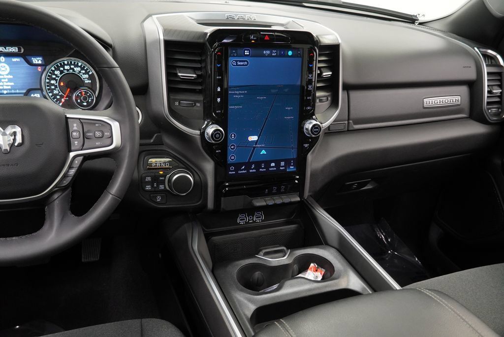 Used 2025 RAM 1500 Big Horn AWD/4WD image 23