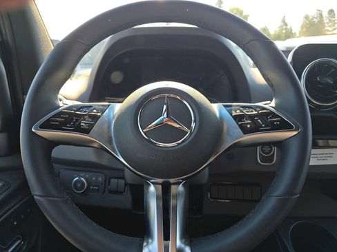 Used 2026 Mercedes-Benz Sprinter 2500 image 26
