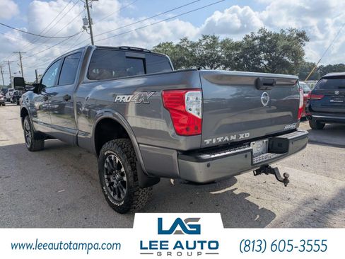Used 2019 Nissan Titan PRO-4X w/ Pro-4x Convenience Package AWD/4WD image 5
