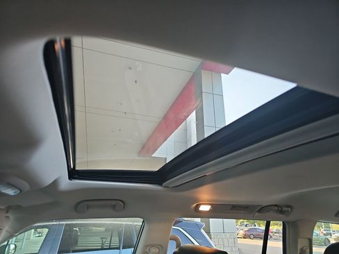 Used 2023 Nissan Armada Platinum w/ Cargo Package RWD image 8