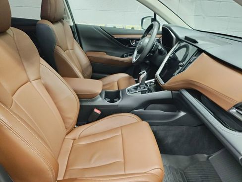Used 2025 Subaru Outback Touring image 7