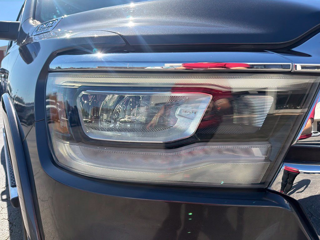 Used 2020 RAM 1500 Laramie AWD/4WD image 6