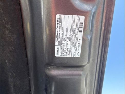Used 2018 Ford Expedition Limited w/ Equipment Group 301A AWD/4WD image 25