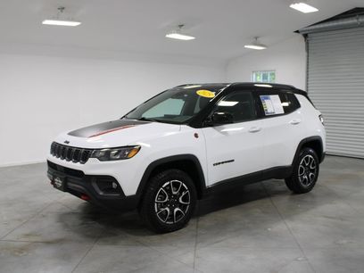 Used 2025 Jeep Compass Trailhawk w/ Trailer Tow Group