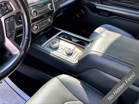 Used 2019 Ford Expedition Platinum AWD/4WD image 13