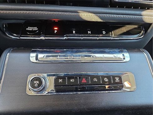 New 2026 Lincoln Aviator Reserve w/ Luxury Package image 15