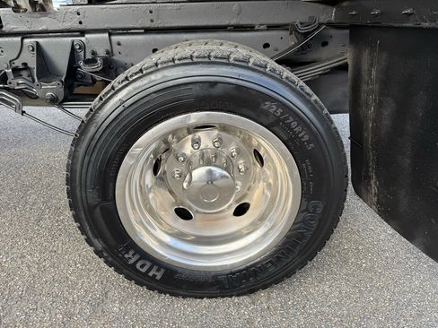 Used 2018 Ford F550 4x4 Crew Cab Super Duty image 11