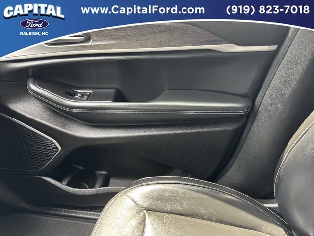 Used 2022 Jeep Grand Cherokee Limited w/ MOPAR Finishing Package AWD/4WD image 29