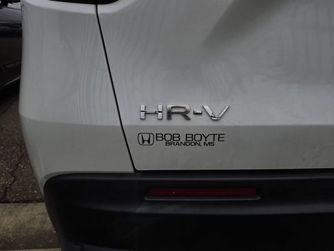 Used 2024 Honda HR-V LX image 4