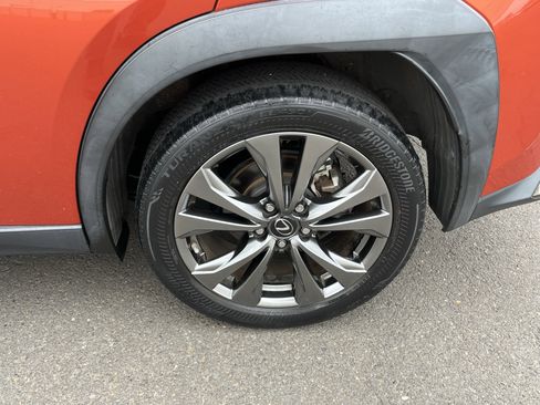 Used 2019 Lexus UX 200 F Sport w/ F Sport Premium Package image 25