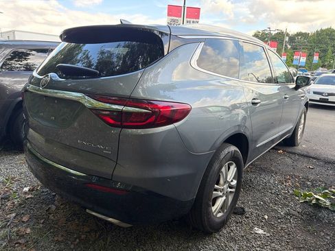 Used 2018 Buick Enclave Premium AWD/4WD image 4
