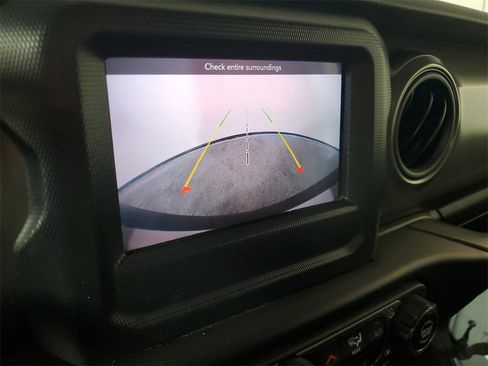 Used 2022 Jeep Wrangler Unlimited Sport image 20