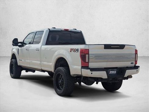 Used 2022 Ford F350 Platinum AWD/4WD image 7