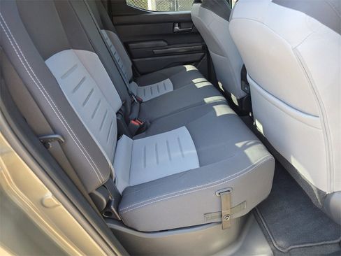 Certified 2025 Toyota Tacoma TRD Off-Road image 17