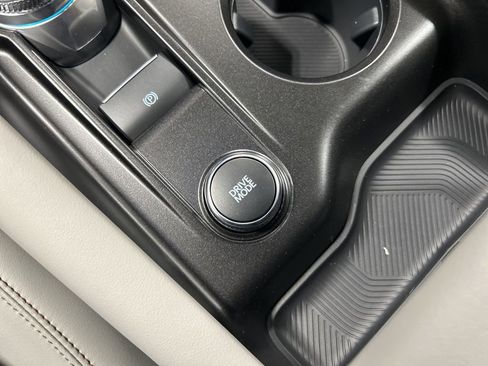 New 2026 Ford Explorer Active w/ Active Comfort Package image 20