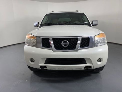 Used 2015 Nissan Armada SL w/ Moonroof Package image 2