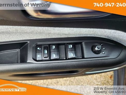 Used 2024 Jeep Compass Latitude AWD/4WD image 9