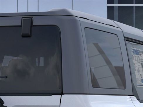 New 2025 Ford Bronco Badlands image 28